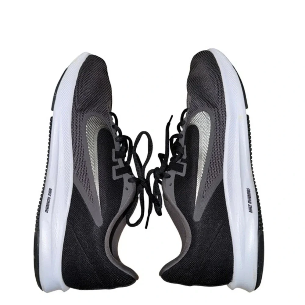 Nike Downshifter 10 Mens 12 Pre-Owned Running Shoes AQ7481-008 Athletic Sneakers
